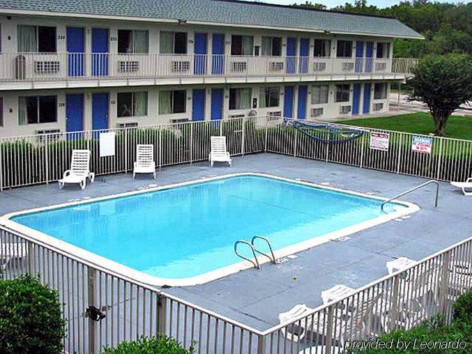 Motel 6-Clute, Tx Exteriör bild